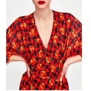 Zara red & black checked plissé kimono wrap with yellow floral print design, Sm